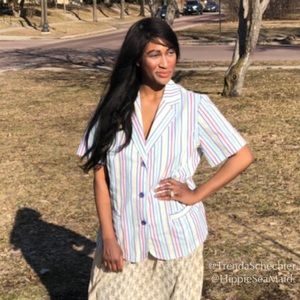 Beautiful and Chic Vintage Striped Blazer!